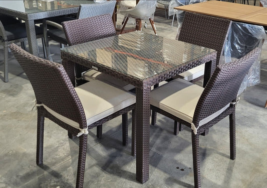 WAS $999 NOW $499 *BRAND NEW* OPEN BOX 5 Piece Small Square Table Outdoor With Wicker Chair Dining Set