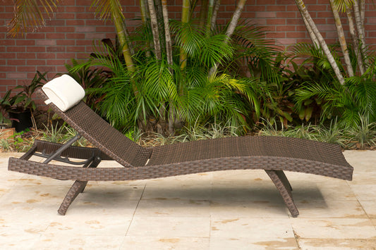 WAS $299. NOW $149. 1 Piece BRAND NEW Brown Lounger Set HIGH-QUALITY WICKER & Olefin, Ideal Furniture For Outdoor